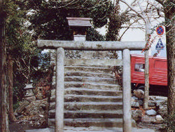 牛妻にある水神社の写真