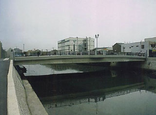 稚児橋（現在、河口より約2.7k)